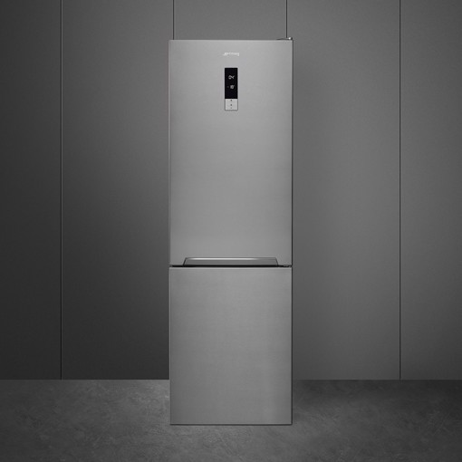 Smeg FC18EN4AX frigorifero con congelatore Libera installazione 324 L E Acciaio inossidabile