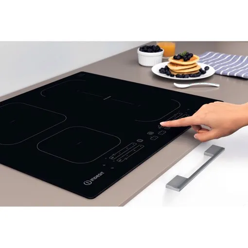 Piano Cottura A Induzione Indesit IB 65B60 NE – 4 Fuochi, 60 Cm, Funzione Push&Go E DualZone Per Pentole Grandi