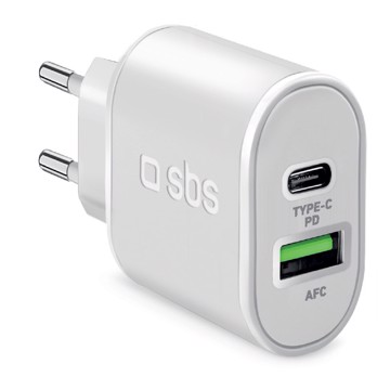 Travel charger type c output
