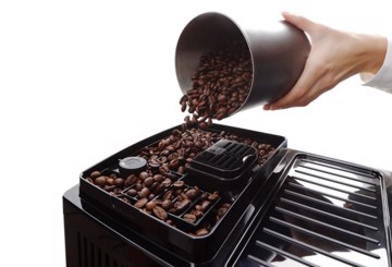 Macchina caffe'superautomatica magnifica start latte