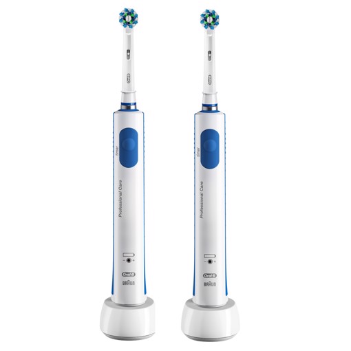 Oral-B PRO 600 Cross Action Adulto BIPACCO 2 Spazzolini - rotante-oscillante Blu, Bianco